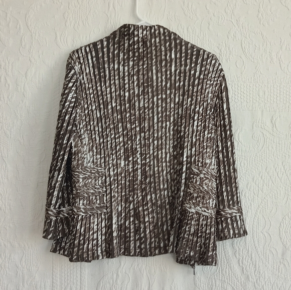 Chico's Julianne Jacket Zip Up Stretchy Boho Lightweight Sexy Shiny Mesh Animal - Picture 11 of 12
